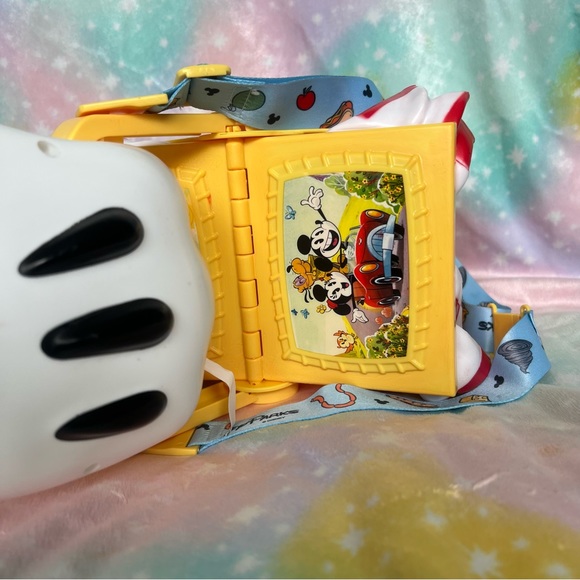 Disney Merch - Picture 6 of 9